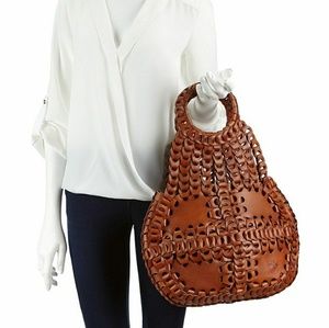 Chainlink Pisticci Shoulder Bag